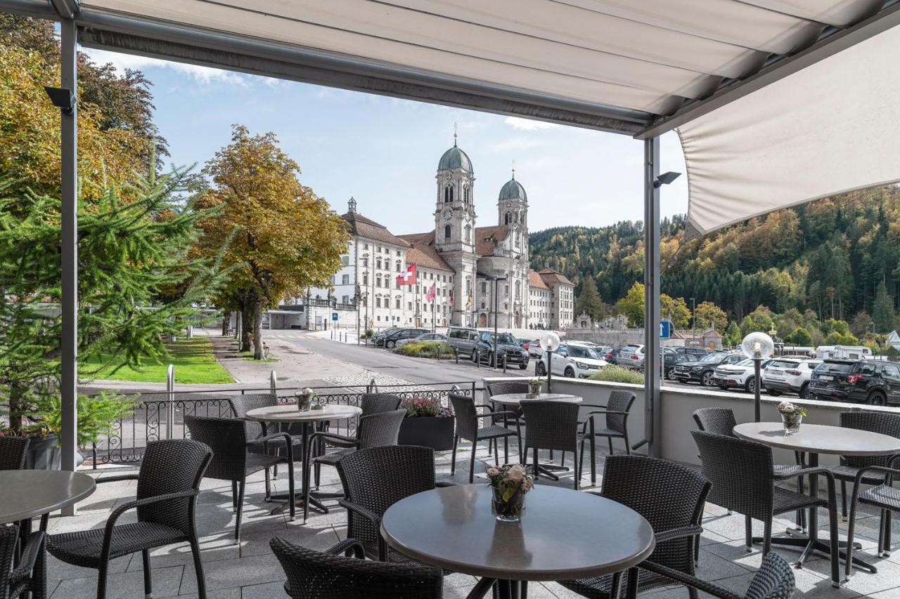 Hotel Drei Koenige Einsiedeln Bagian luar foto