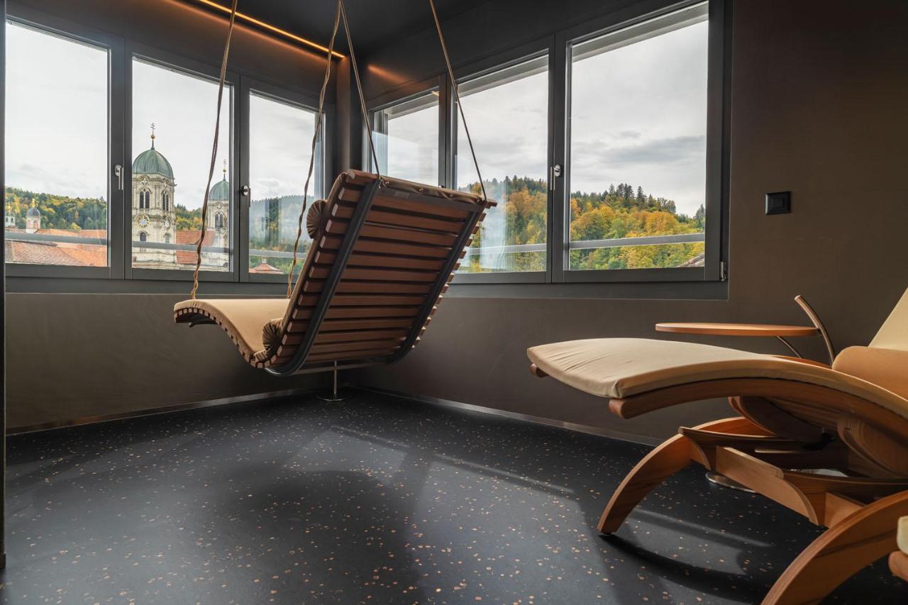 Hotel Drei Koenige Einsiedeln Bagian luar foto