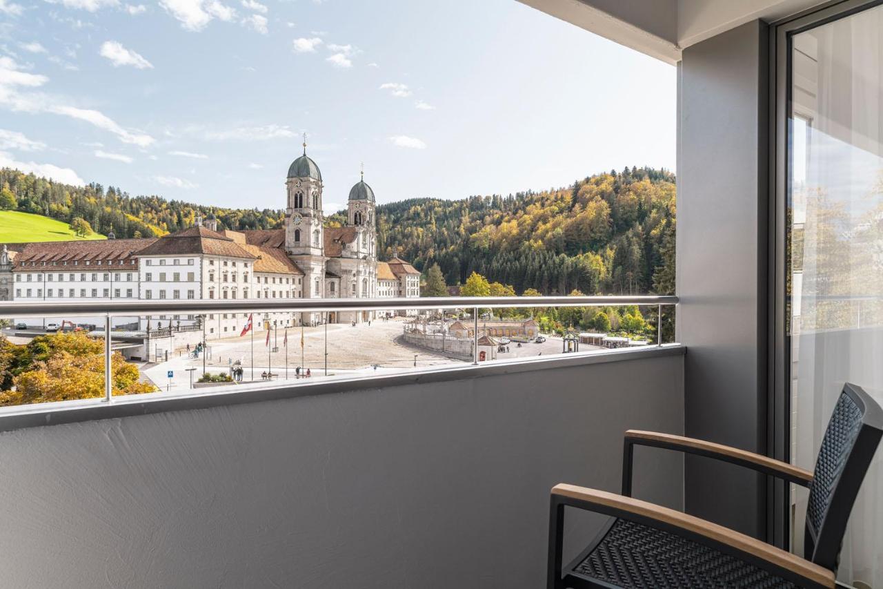 Hotel Drei Koenige Einsiedeln Bagian luar foto