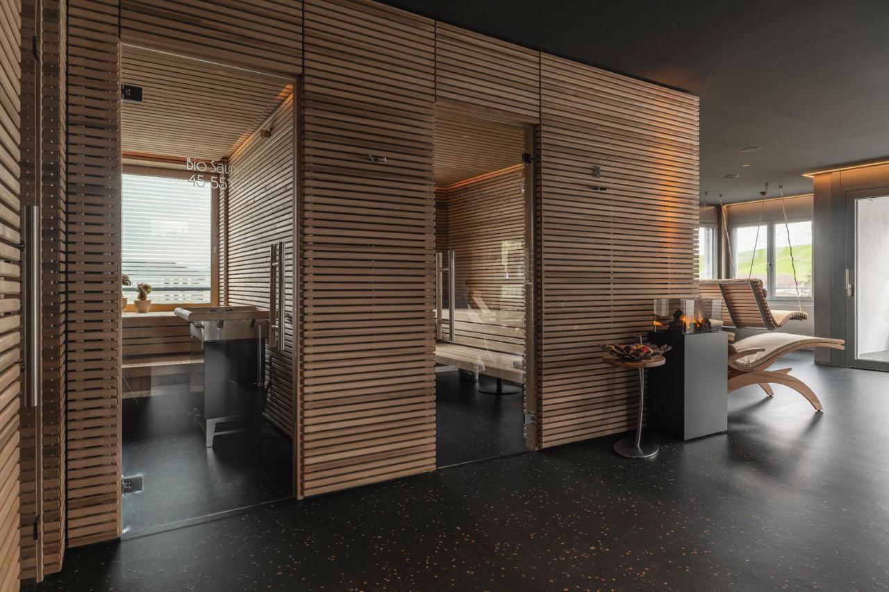 Hotel Drei Koenige Einsiedeln Bagian luar foto
