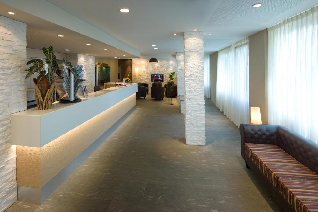 Hotel Drei Koenige Einsiedeln Bagian luar foto
